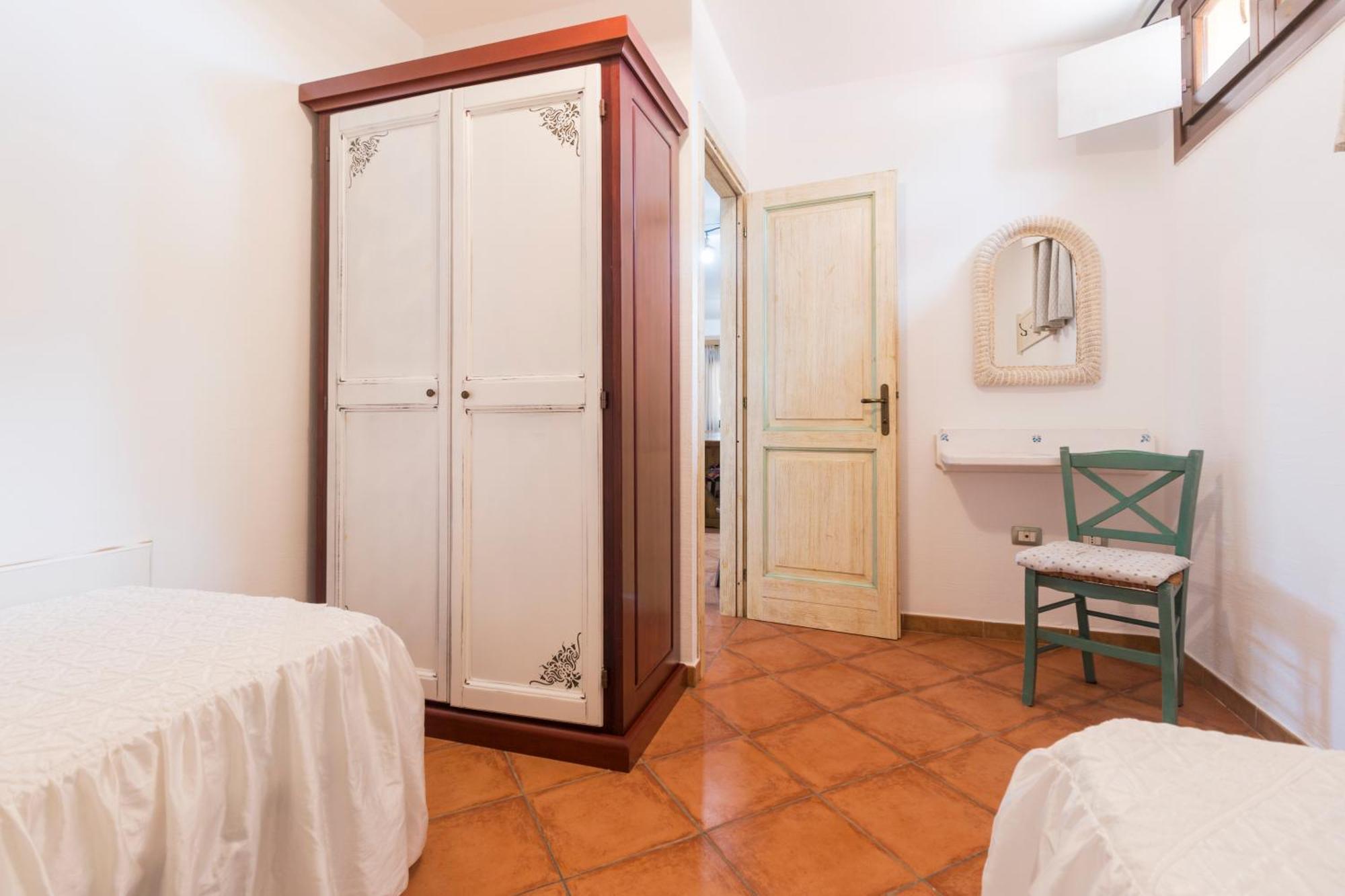 Rustico Degli Ulivi Apartment โอโรเซย ภายนอก รูปภาพ