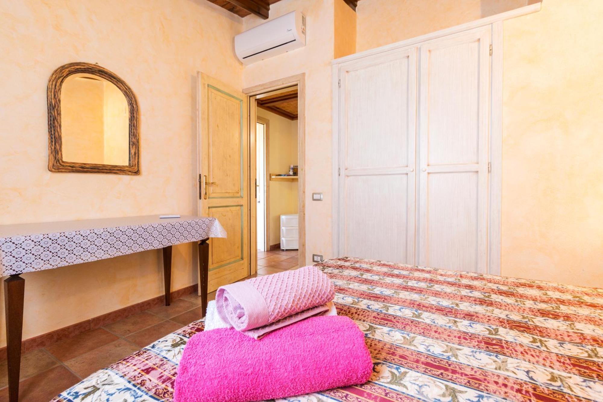 Rustico Degli Ulivi Apartment โอโรเซย ภายนอก รูปภาพ